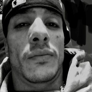 Meet your Posher, Levi